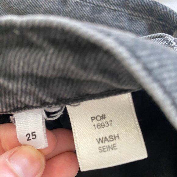 🌎 Reformation Baggy Black Barrel Jeans in Seine Wash 🌳 Size 25 - Picture 12 of 12